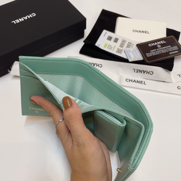 0img_009.jpg