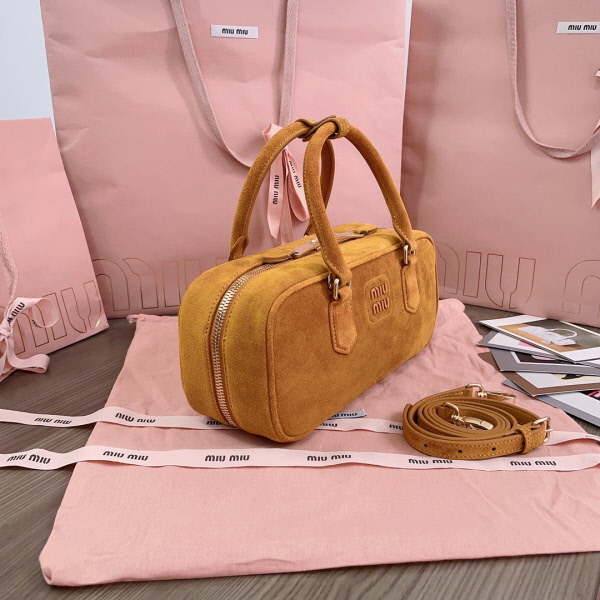 0img_002.jpg