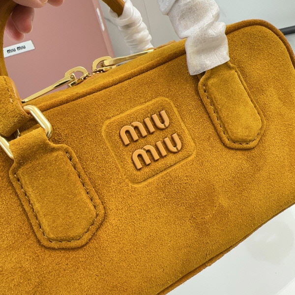 0img_004.jpg