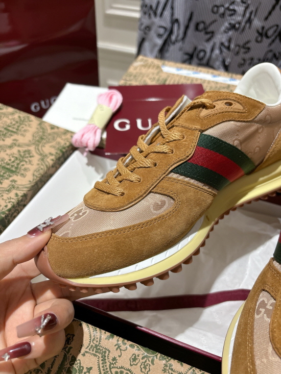 00img_009.jpg