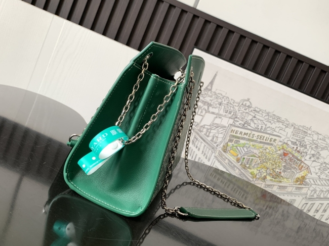 00img_002.jpg