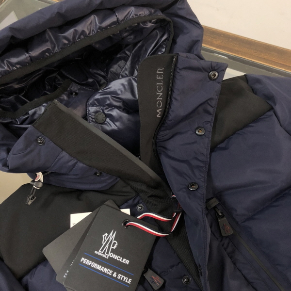 00img_004.jpg