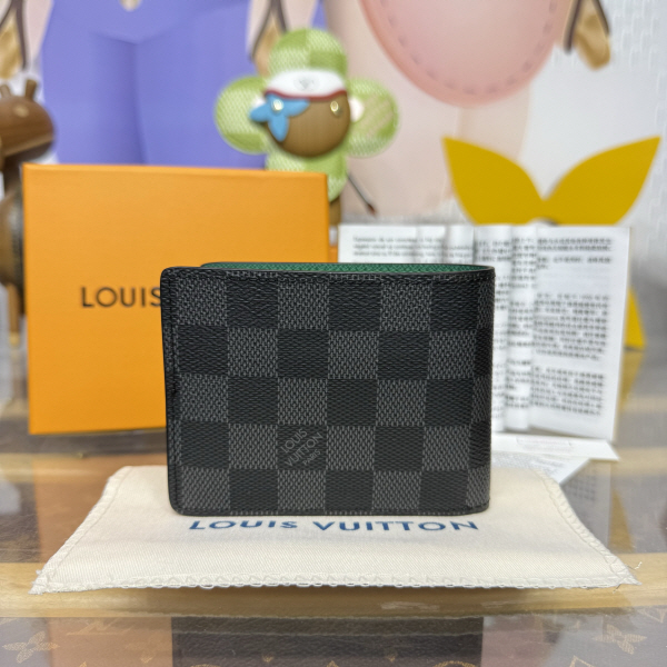 00img_003.jpg