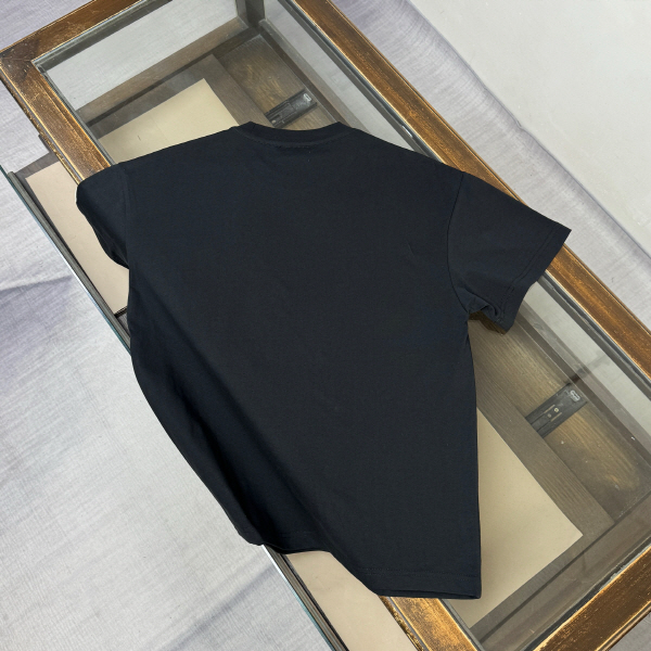 00img_009.jpg