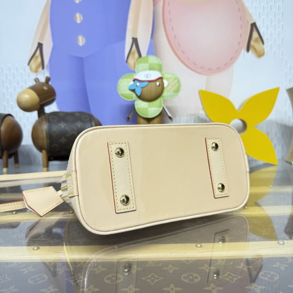 00img_004.jpg